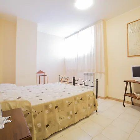 Del Vecchio Borgo Отель