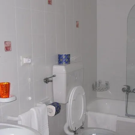 Отель Del Vecchio Borgo