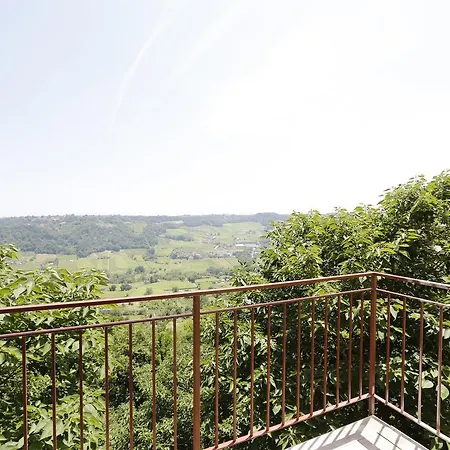 Отель Del Vecchio Borgo