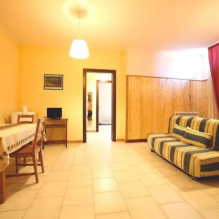 Отель Del Vecchio Borgo