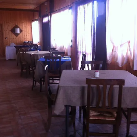 Del Vecchio Borgo Отель 3*