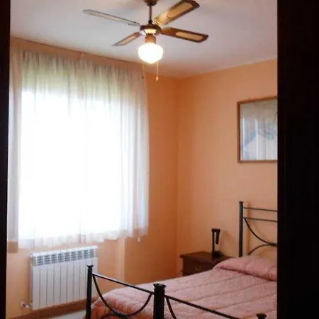 Отель Del Vecchio Borgo 3*